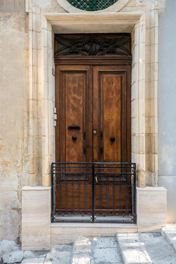 Valletta Main Street Apartment Deluxe Dış mekan fotoğraf